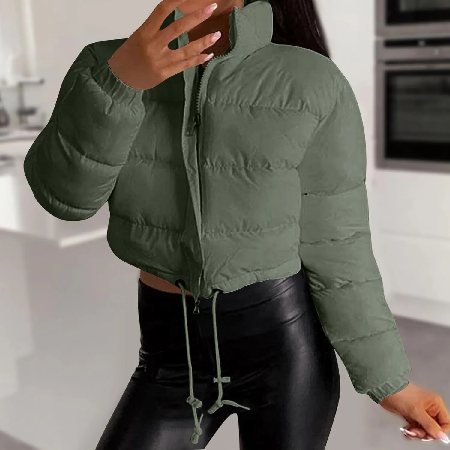 Borniu Womens Cropped Puffer Jacket Stand Collar Zip Up Winter Padded Down Coats Lightweight Quilted Short Jacket