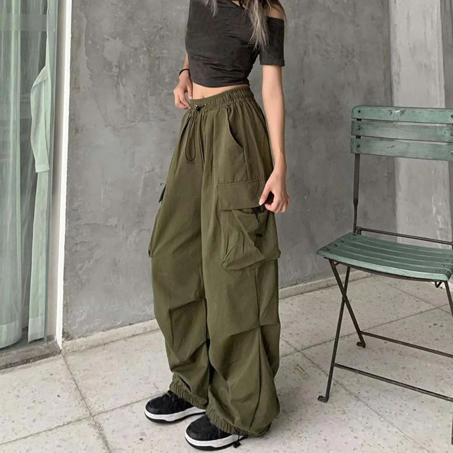 Cargo Pants Women Y2k Baggy Pants Low Waist Parachute Pants Joggers Cargo Sweatpants with Pockets Hippie Pants Y2k Streetwear