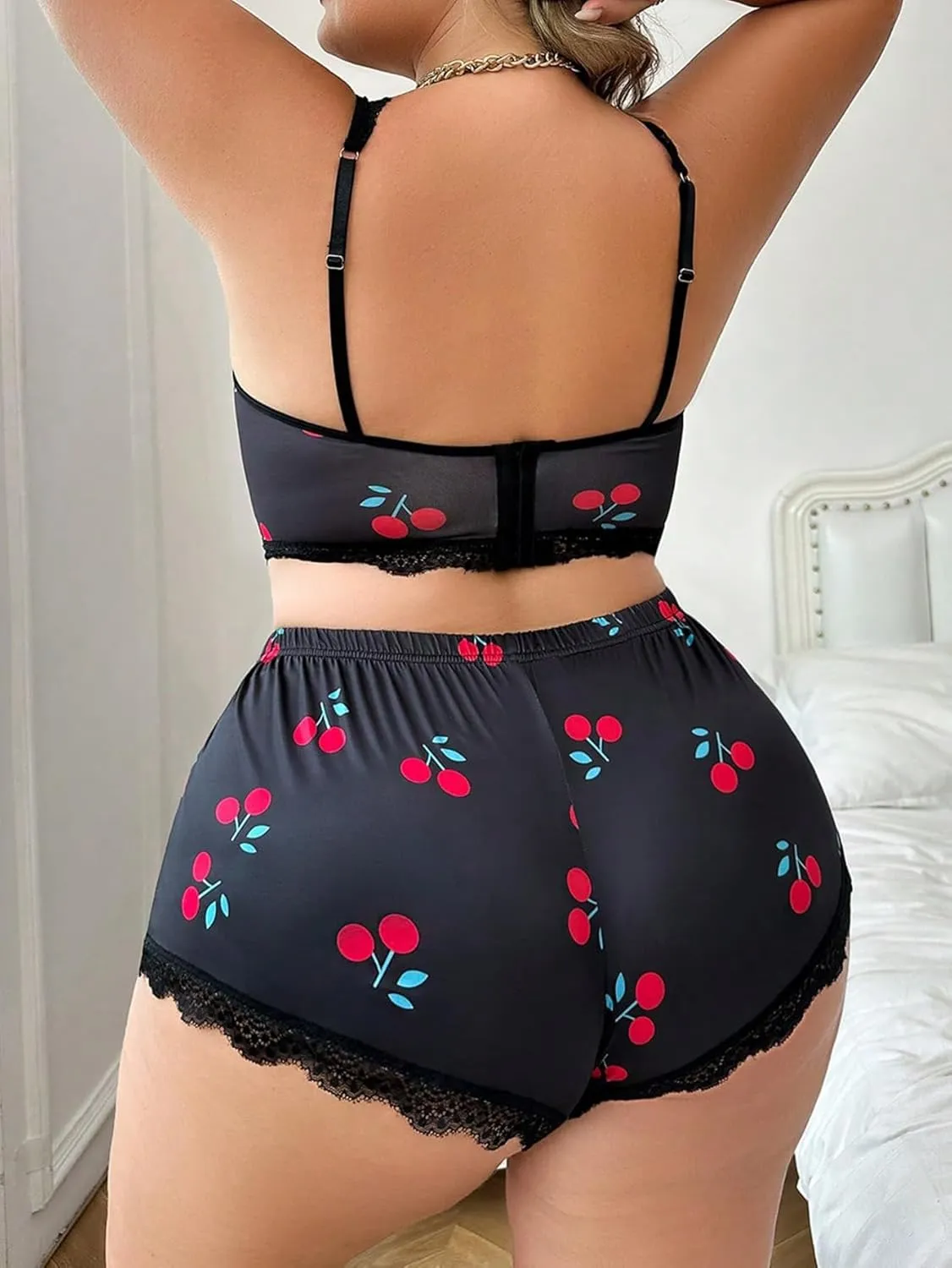 SOLY HUX Women's Plus Size Cute Print Lace Trim Lingerie Set Bra and Panty Underwear Sets