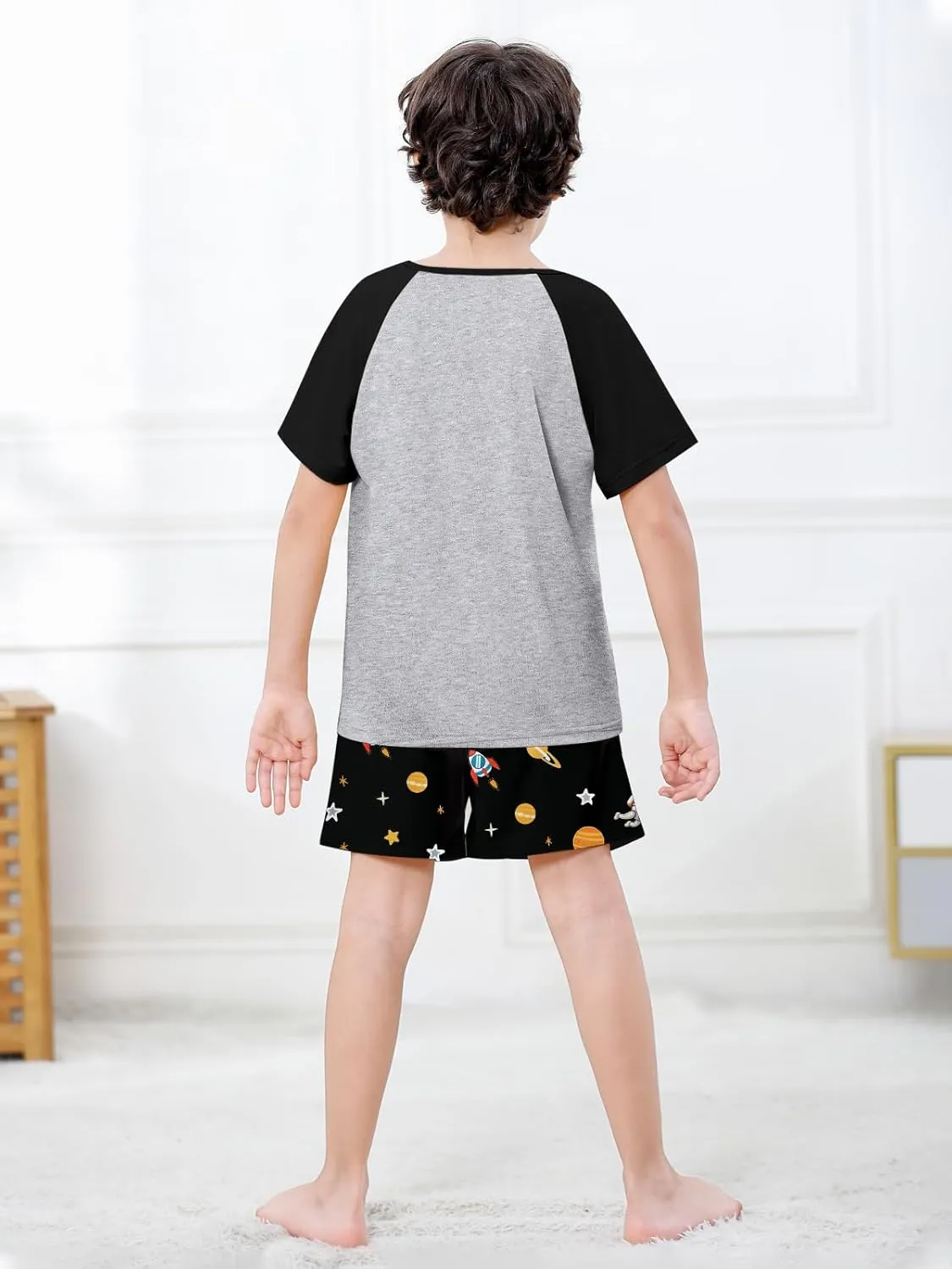 Umeyda Boys Pajamas Set Sleepwear Nightwear 2 Pcs Pj Set Soft Short Sleeve Tee Top and Shorts with Pockets, Size 4T-12 Years