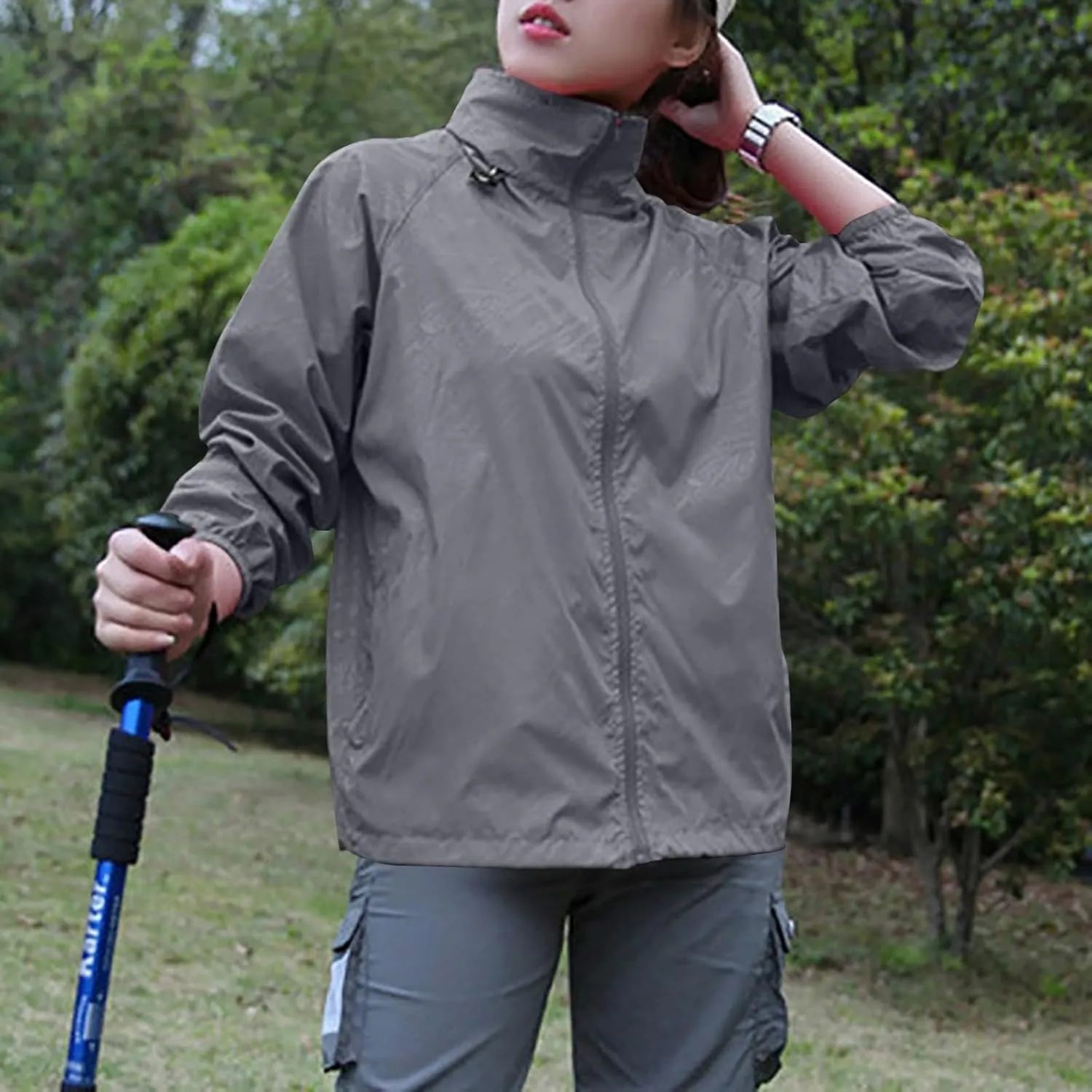 Unisex Rain Jacket Lightweight Hooded Raincoat Waterproof Windbreaker Clothing Packable Rain Coats With Pockets