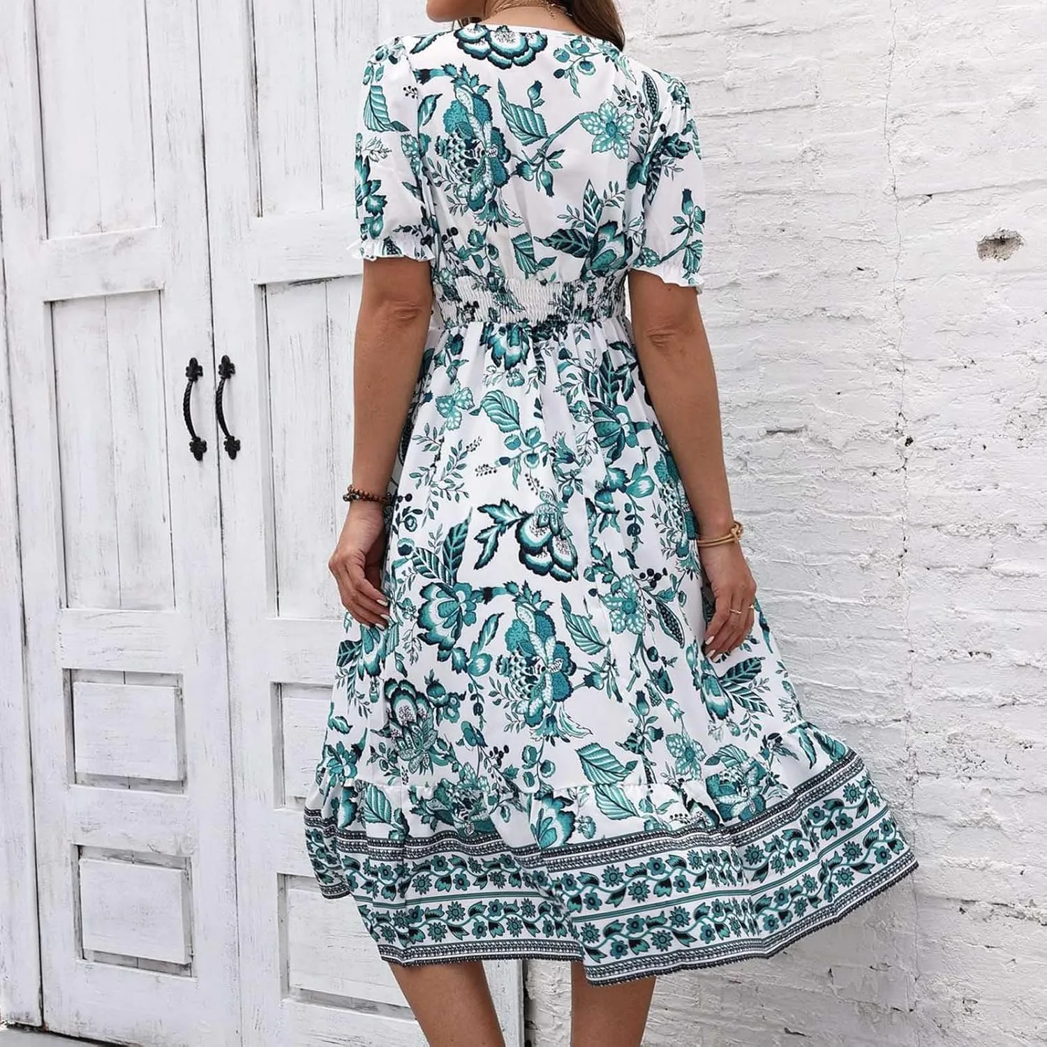 Vintage Floral Print Beach Dress for Women Summer Casual V Neck Puff Sleeve Flowy Hem Going Out A-Line Dresses